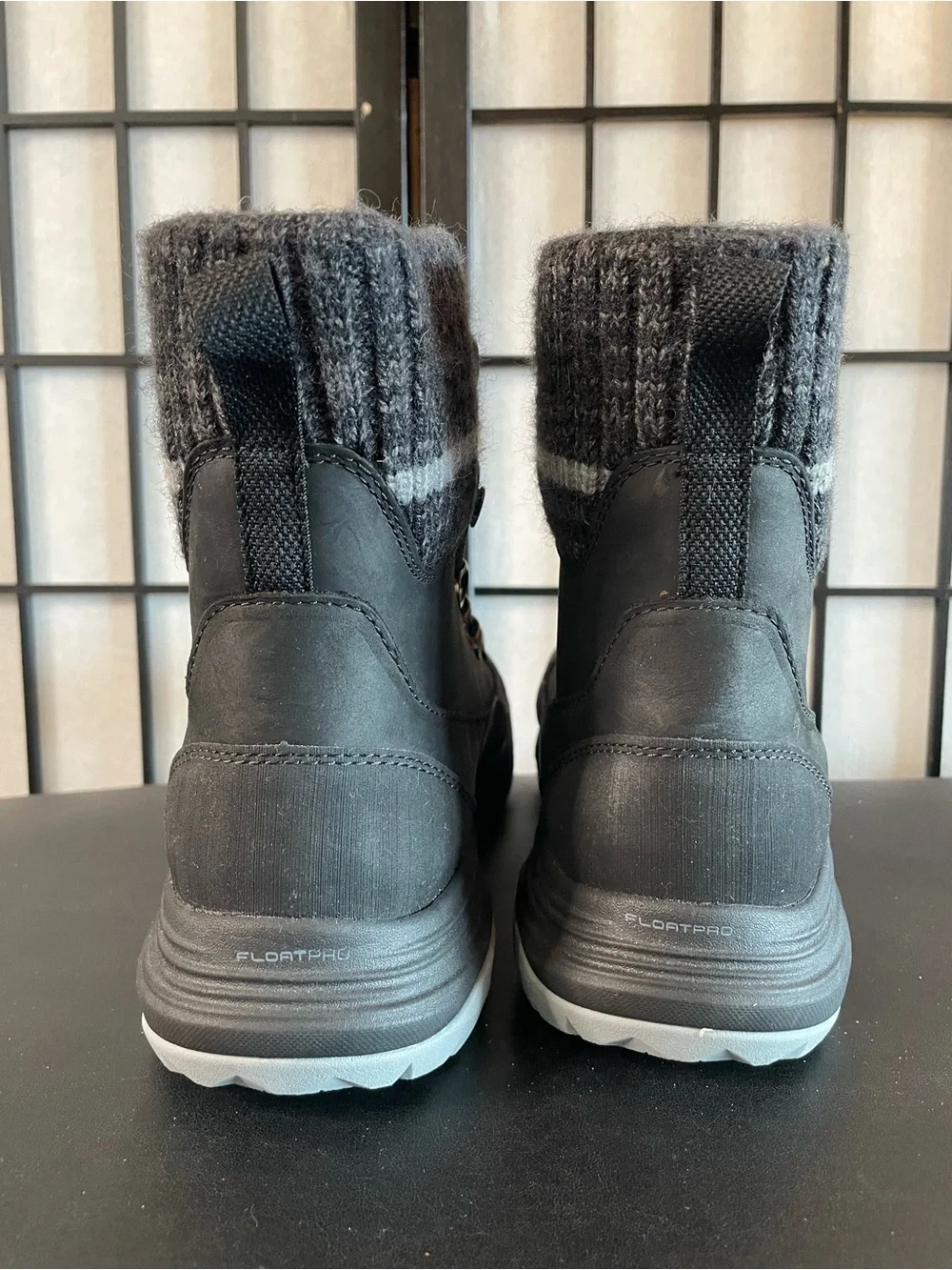 Merrel Siren 4 Thermo Mid Waterproof Boot Women’s Size 9 Black Nobuck J036658